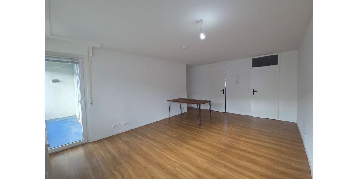 Provisionsfrei* KERNSANIERTE 2-Zimmer-Wohnung mit EBK, Westbalkon & ruhige Lage in Altbach - 2- Altbach | Angebot:26498459
