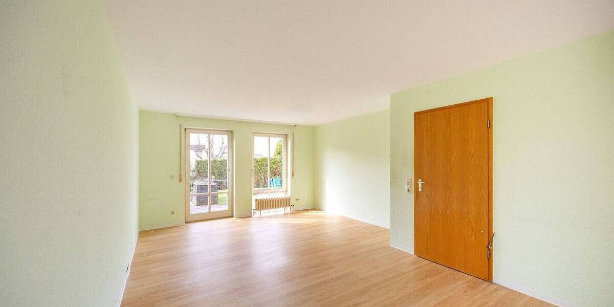 Reihenmittelhaus Reutlingen Rommelsbach - 5 Zimmer, 120 m&sup2;, 399.000&euro; | Angebot:25928960