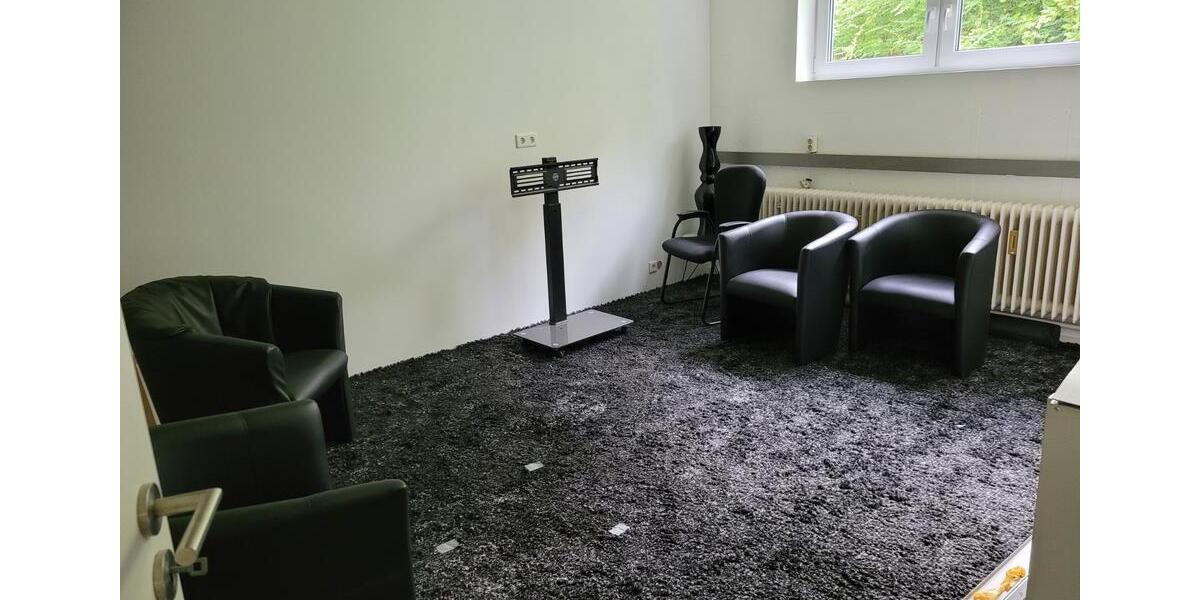 Gewerbeobjekt Ditzingen - 1.956&euro; | Angebot:24620021