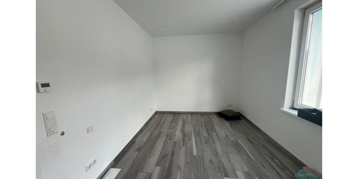 Dachgeschoßwohnung Pforzheim Büchenbronn - 3 Zimmer, 107 m&sup2;, 390.000&euro; | Angebot:24355266