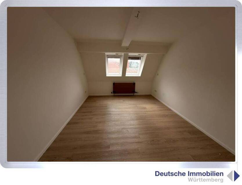Spektakuläre 5,5 Zimmer-DG-Mietwohnung mit Terrasse und Traumblick in Stuttgart-Süd