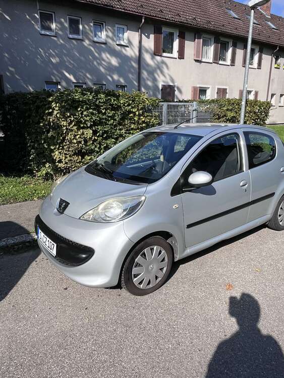 Peugeot 107 200.000 km 1.750 € stuttgart 70435
