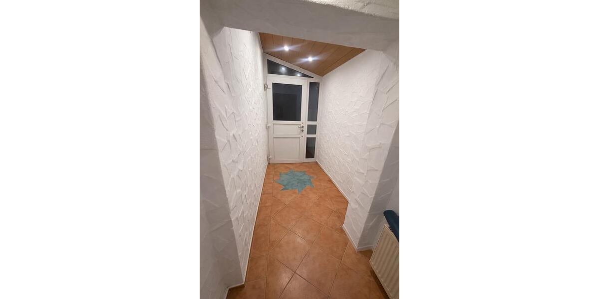 Etagenwohnung Böblingen Dagersheim - 4 Zimmer, 75 m&sup2;, 1.350&euro; | Angebot:26112371