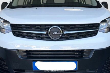 Opel Vivaro 200.000 km 12.900 € Stuttgart 70563