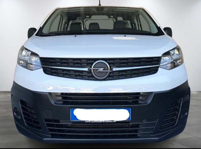 Opel Vivaro 200.000 km 12.900 € Stuttgart 70563