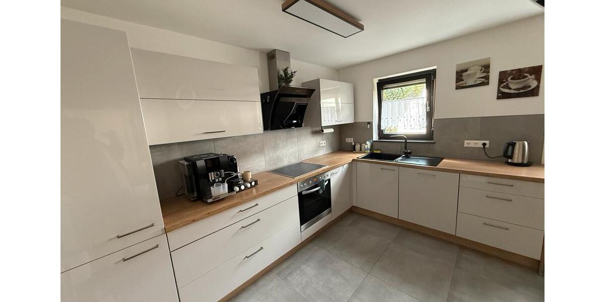 Reihenhaus Reutlingen Sondelfingen - 5.5 Zimmer, 145 m&sup2;, 529.000&euro; | Angebot:26143388