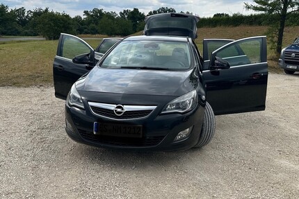 Opel Astra J