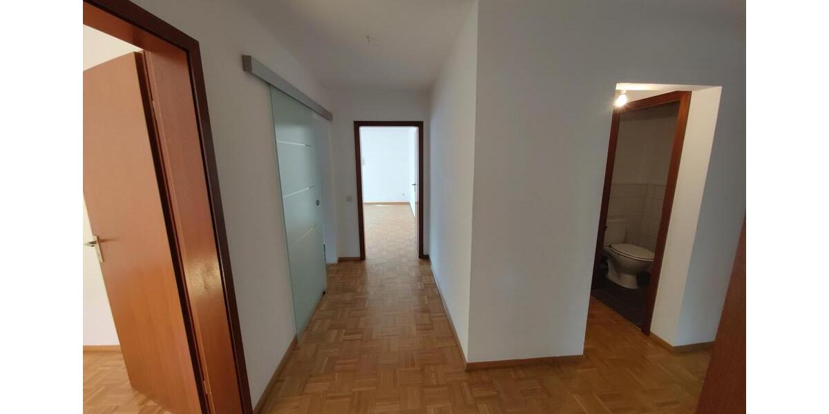 Erdgeschoßwohnung Reutlingen - 3 Zimmer, 81 m&sup2;, 308.000&euro; | Angebot:27593557