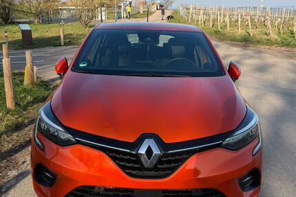 Renault Clio 69.000 km 13.300 &euro; Stuttgart 70435