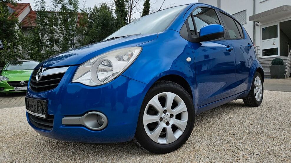Opel Agila 170.000 km 2.800 € Stuttgart 70563