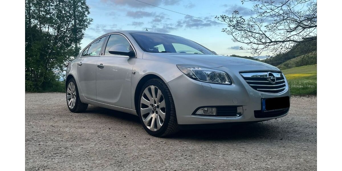 Opel Insignia 178.000 km 3.300 &euro; Stuttgart 70563