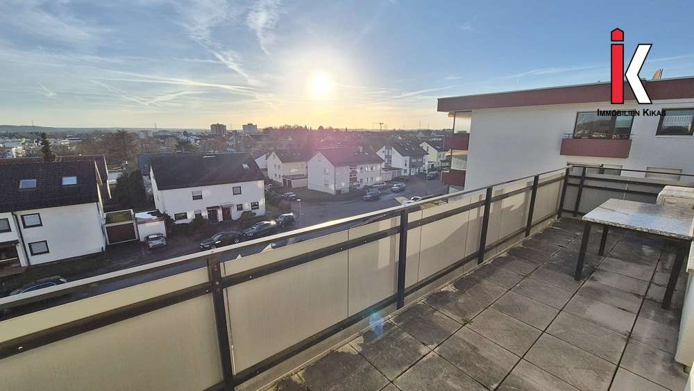 Etagenwohnung Sindelfingen / Maichingen Maichingen - 4 Zimmer, 125 m&sup2;, 1.350&euro; | Angebot:24619202