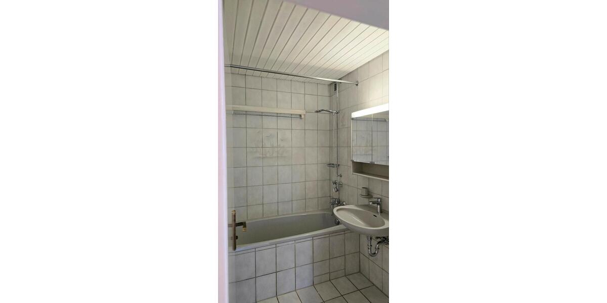 Etagenwohnung Sindelfingen Sindelfingen (Stadt) - 3 Zimmer, 76 m&sup2;, 279.000&euro; | Angebot:26443943
