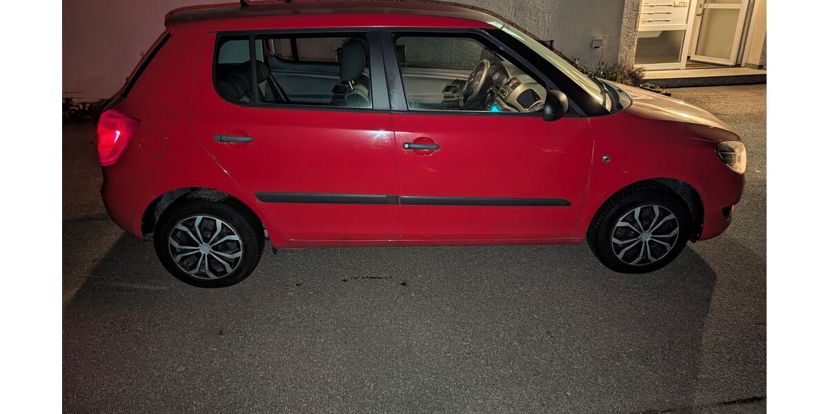 Skoda Fabia 95.656 km 3.000 &euro; Ludwigsburg 71640