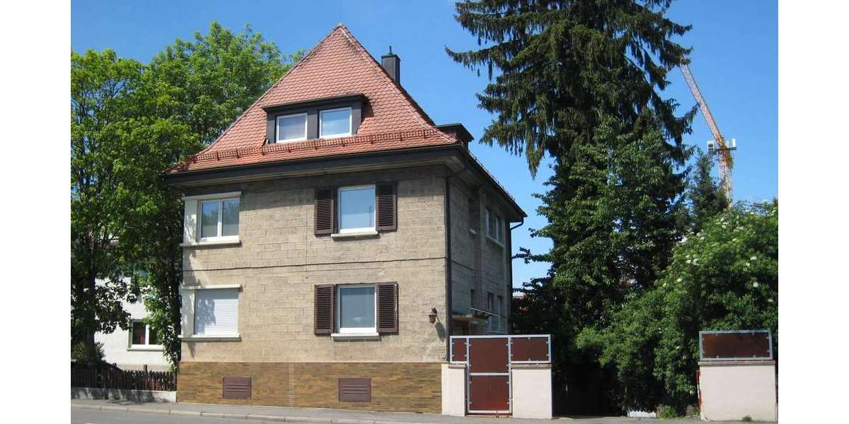 Einfamilienhaus Reutlingen Sondelfingen - 9 Zimmer, 148 m&sup2;, 600.000&euro; | Angebot:24590992