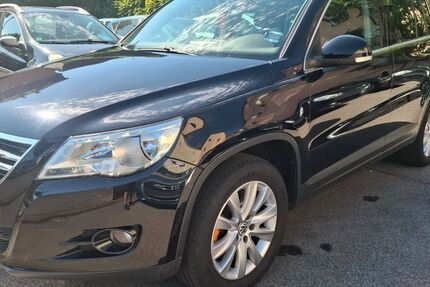 VW Tiguan 228.000 km 5.400 &euro; Stuttgart 70195