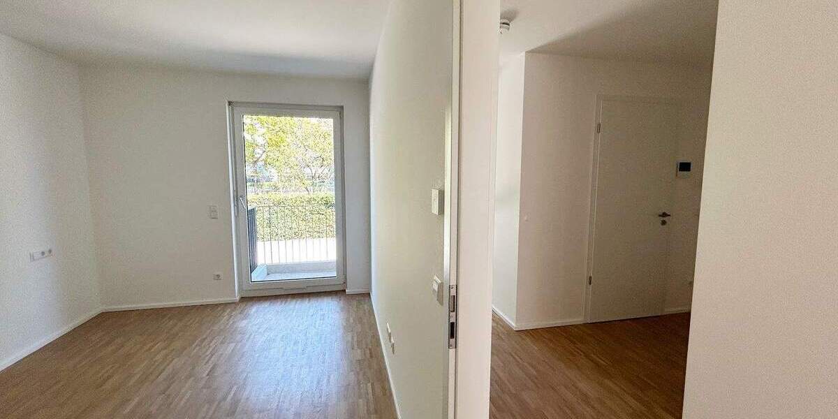 Etagenwohnung Stuttgart Untertürkheim - 2 Zimmer, 70 m&sup2;, 1.280&euro; | Angebot:23059547