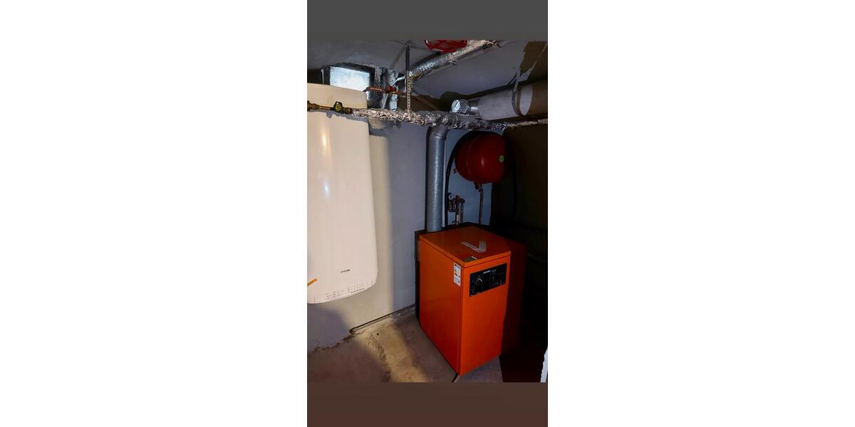 Mehrfamilienhaus, Wohnhaus Stuttgart Zuffenhausen - 7 Zimmer, 168 m&sup2;, 775.000&euro; | Angebot:24804612