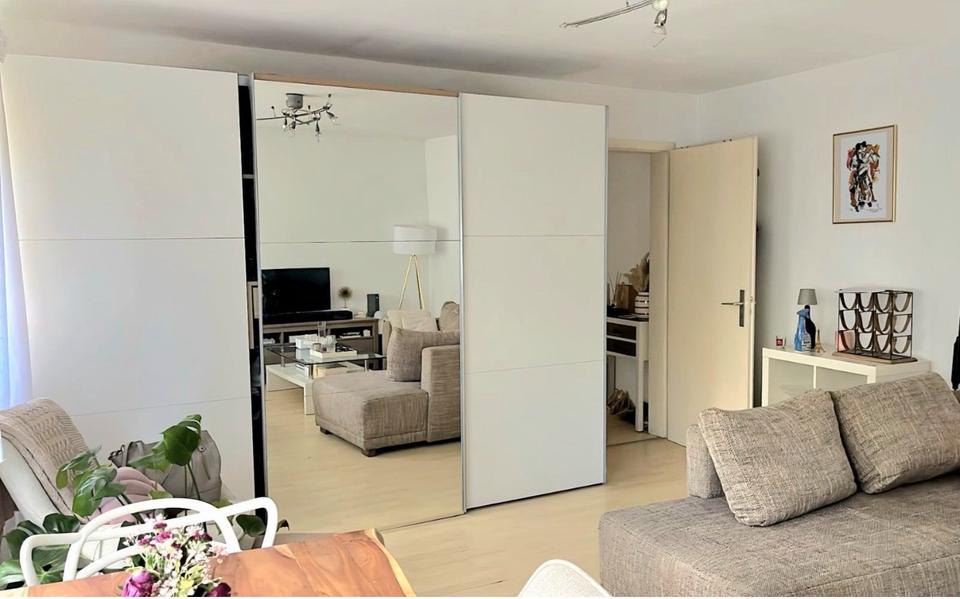 Hochparterre Esslingen am Neckar Hegensberg - 1 Zimmer, 33 m&sup2;, 129.000&euro; | Angebot:24872273