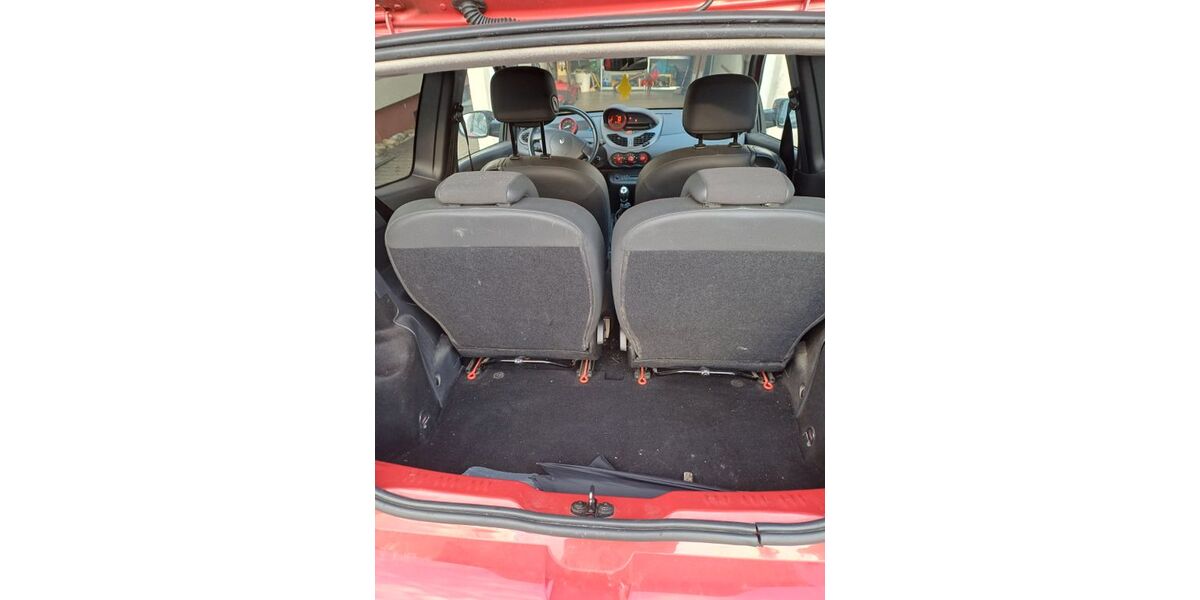 Renault Twingo 95.000 km 2.150 &euro; Filderstadt 70794
