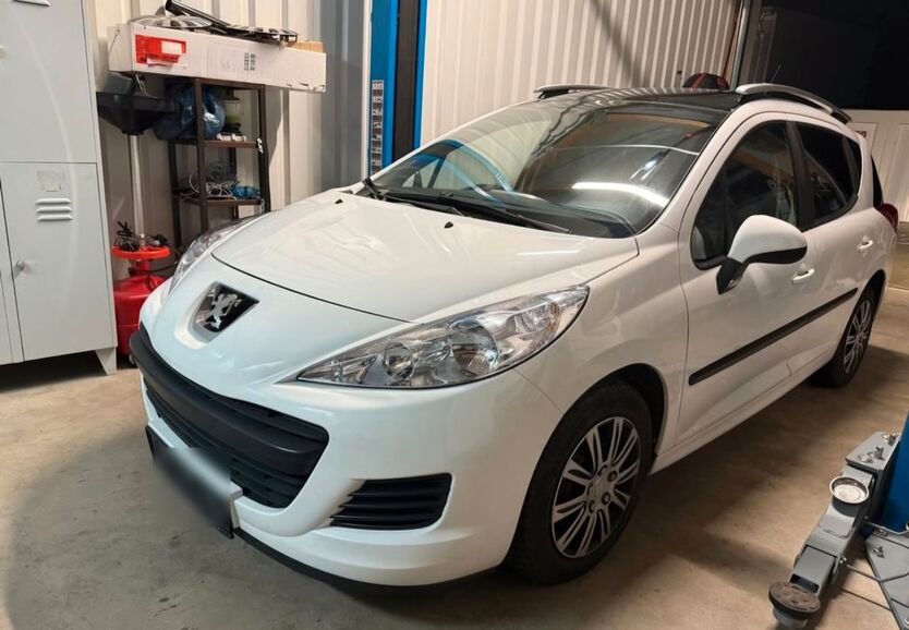 Peugeot 207 152.900 km 4.500 € Tübingen 72074