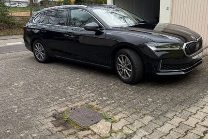 Skoda Superb 22.611 km 44.500 &euro; Pforzheim 75180