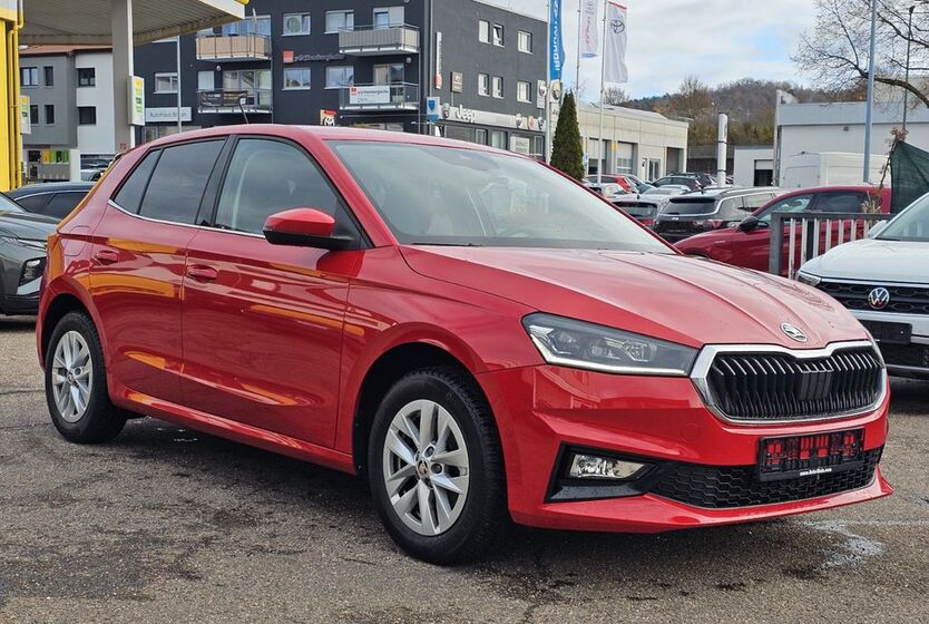 Skoda Fabia 14.628 km 18.500 € Leonberg 71229