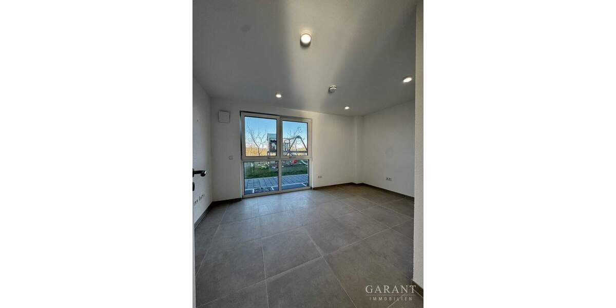 Etagenwohnung Mötzingen - 4 Zimmer, 110 m&sup2;, 1.430&euro; | Angebot:24596946