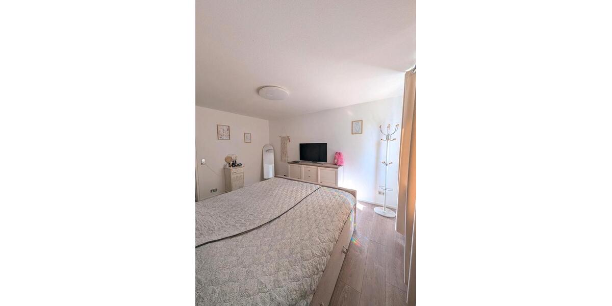 Etagenwohnung Fellbach Oeffingen - 3.5 Zimmer, 83 m&sup2;, 295.000&euro; | Angebot:27092120