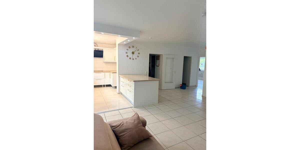 Hochparterre Stuttgart Bad Cannstatt - 3 Zimmer, 87 m&sup2;, 400.000&euro; | Angebot:27076984