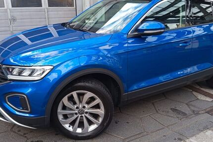 VW T-Roc 31.000 km 16.400 &euro; Stuttgart 70190
