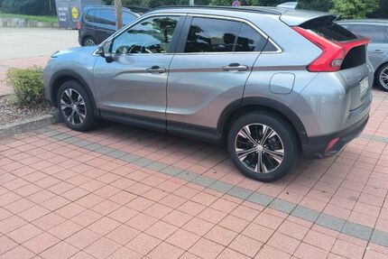 Mitsubishi Eclipse Cross 52.000 km 16.900 € Stuttgart 70176