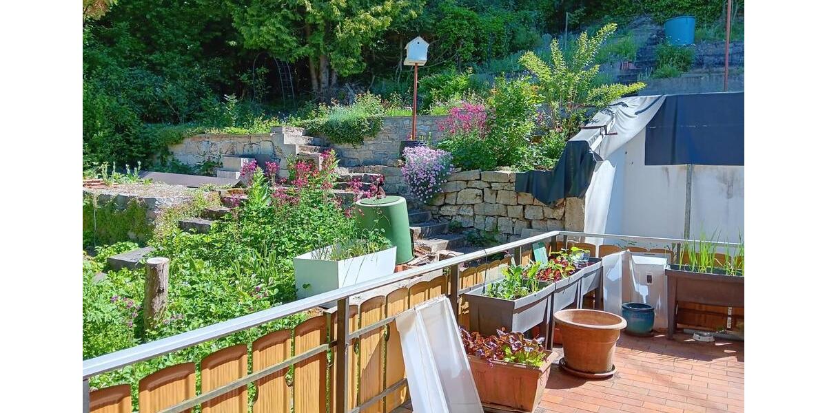 Mehrfamilienhaus, Wohnhaus Rottenburg am Neckar - 7 Zimmer, 152 m&sup2;, 450.000&euro; | Angebot:26934426
