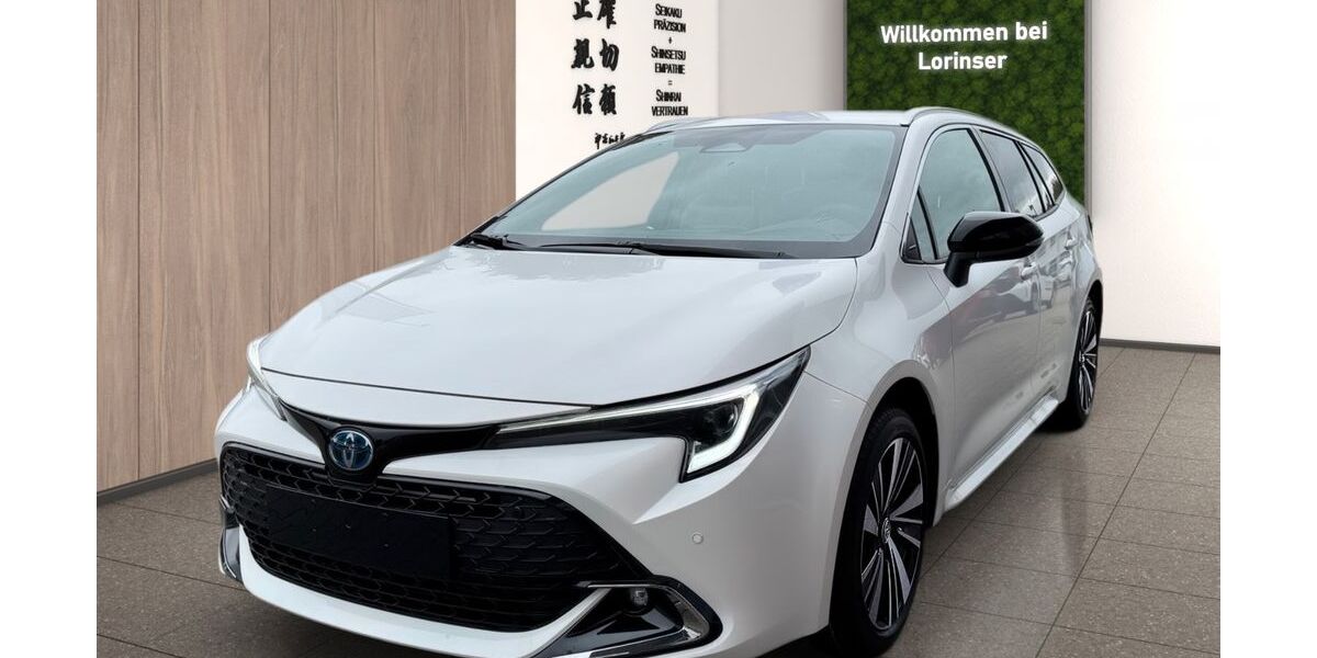 Toyota Corolla 2.000 km 33.689 &euro; Waiblingen 71332