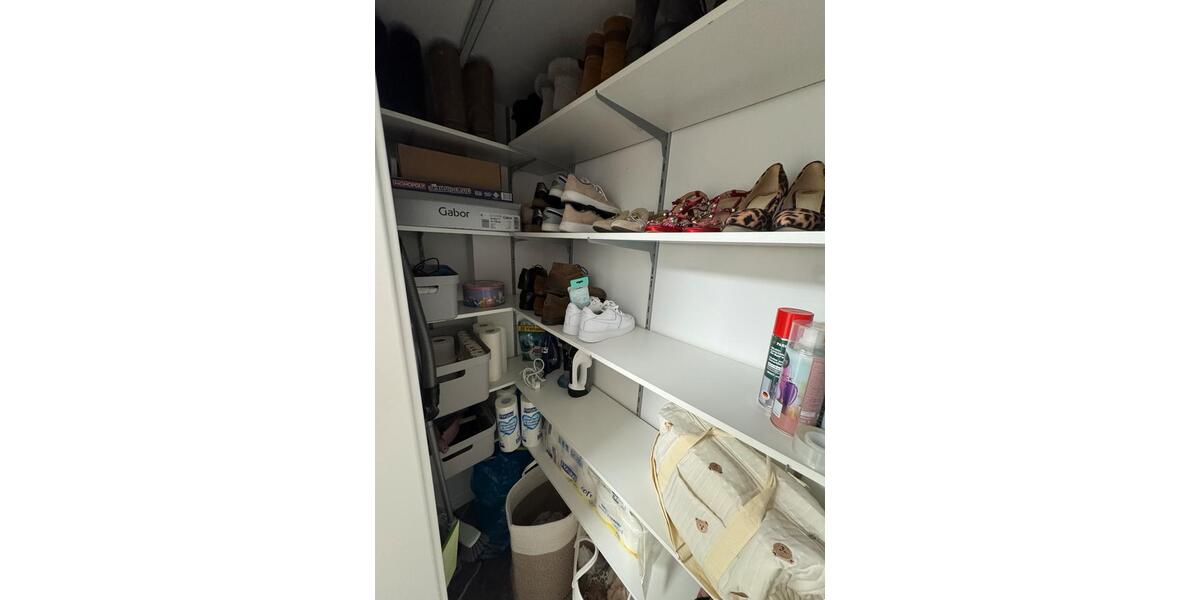 Etagenwohnung Kornwestheim - 2 Zimmer, 64 m&sup2;, 300.000&euro; | Angebot:26561656