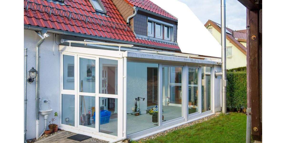 Doppelhaushälfte Pforzheim Huchenfeld - 6 Zimmer, 124 m&sup2;, 389.000&euro; | Angebot:23851785