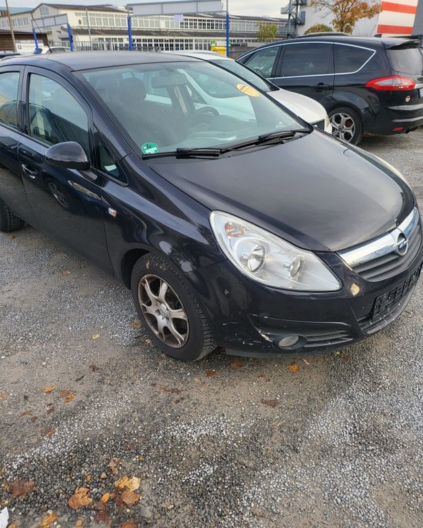 Opel Corsa 180.000 km 690 € Stuttgart 70178