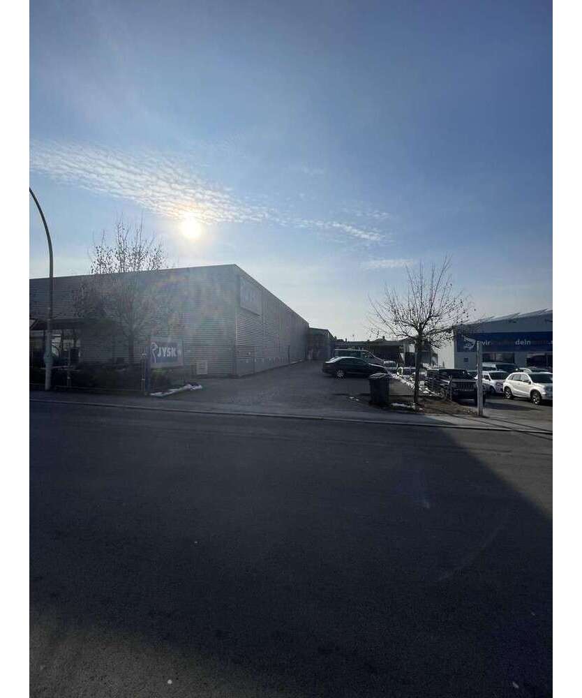 Halle in Böblingen 2.390.000 €