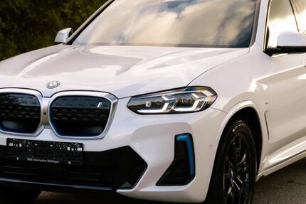 BMW iX3 34.500 km 45.990 &euro; Böblingen-Süd 71032