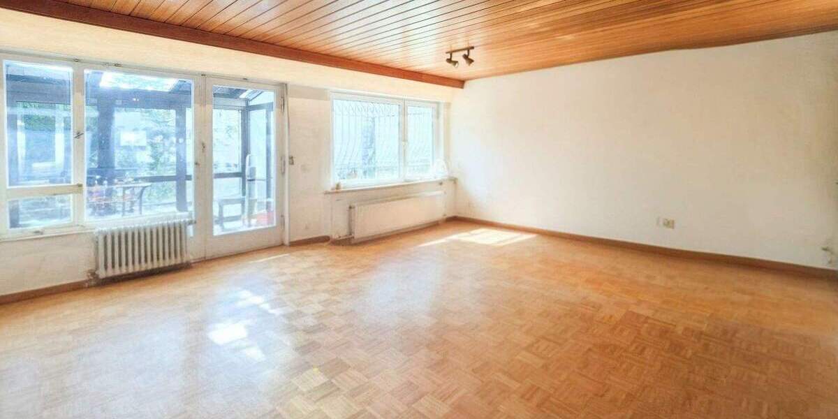 Doppelhaushälfte Ludwigsburg Eglosheim - 8 Zimmer, 168 m&sup2;, 499.500&euro; | Angebot:25749261