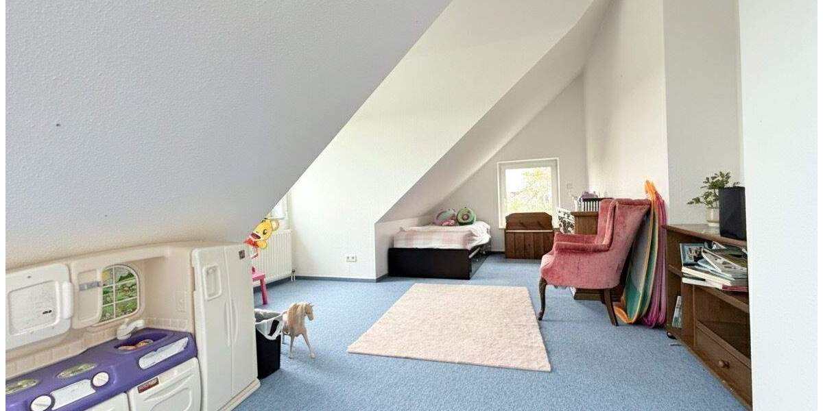 Doppelhaushälfte Holzgerlingen - 8 Zimmer, 241 m&sup2;, 998.000&euro; | Angebot:24448633