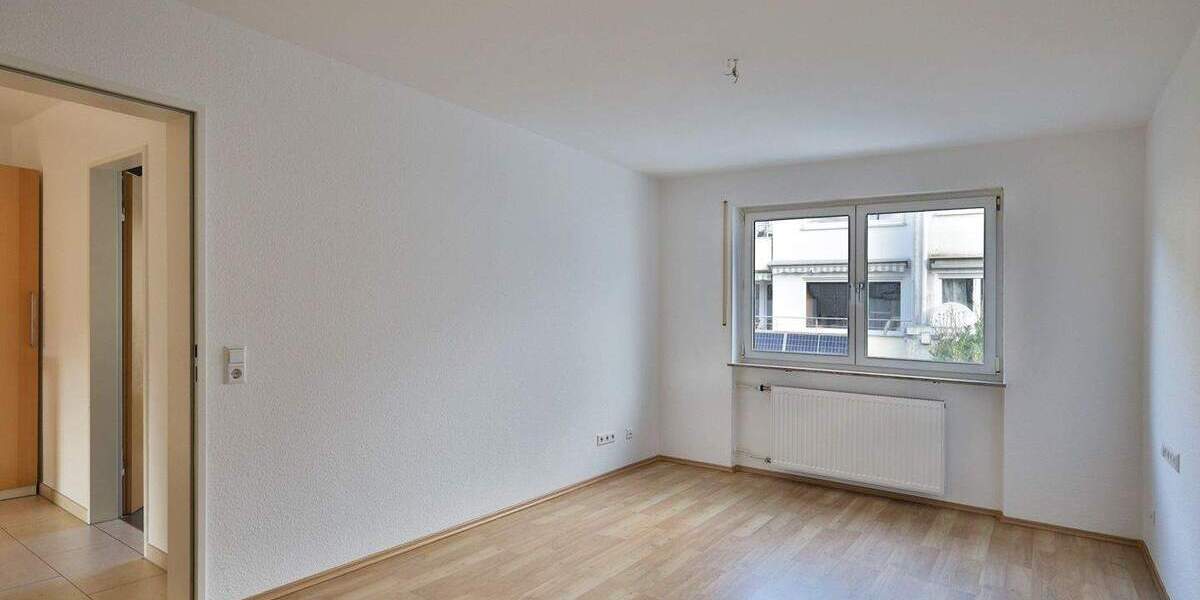 Doppelhaushälfte Weissach - 6 Zimmer, 160 m&sup2;, 550.000&euro; | Angebot:25771593