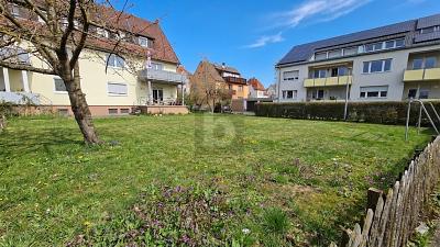 ATTRAKTIV TEILERSCHLOSSEN MIT 3 GARAGEN - Grundstück Korntal-Münchingen Münchingen | Angebot:27084847
