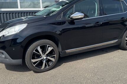 Peugeot 2008 75.000 km 9.990 &euro; Asperg / Stuttgart 71679