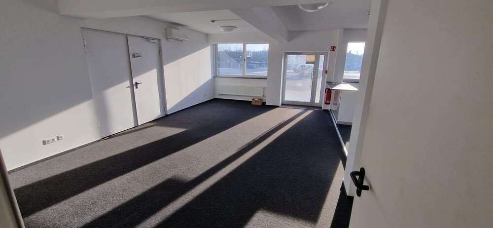 Büro in Rottenburg 1.650 € 300 m²