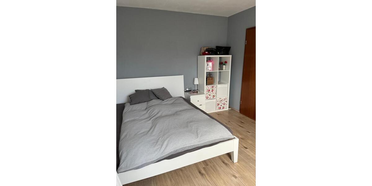 Reihenhaus Schömberg - 7 Zimmer, 160 m&sup2;, 480.000&euro; | Angebot:26616505