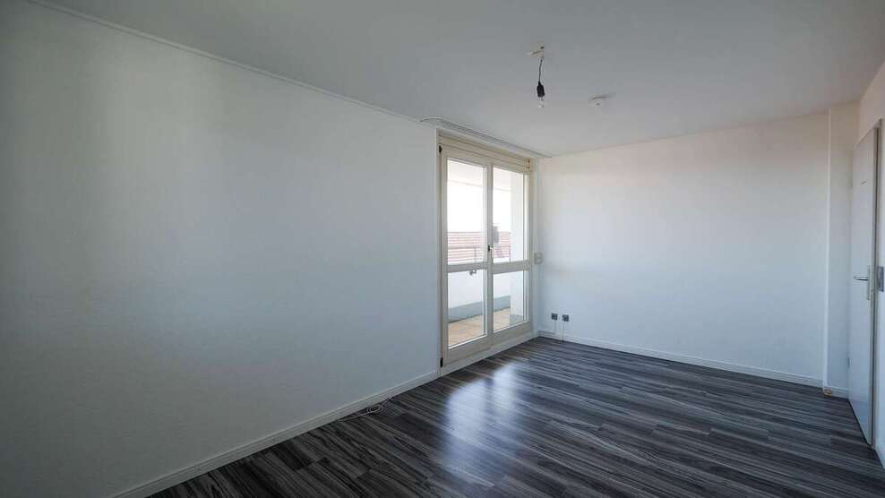 Zentrales, lichterfülltes Penthouse mit Dachterrasse 3.5 zimmer