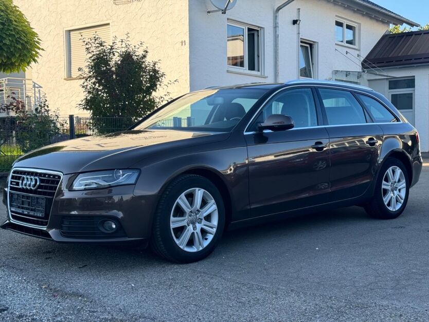 Audi A4 150.522 km 12.790 € Walddorfhäslach 72141