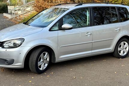 VW Touran 406.000 km 4.900 € Kornwestheim 70806