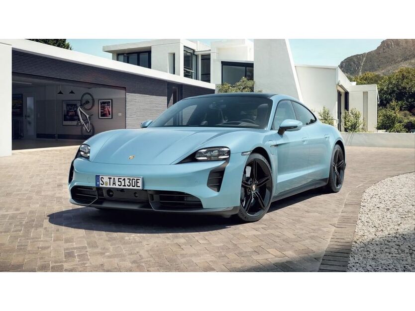 Porsche Taycan 3.900 km 96.500 € Filderstadt 70794